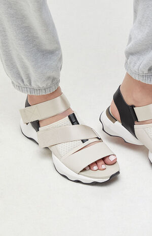 Women's Kinetic Impact Sandals Women's Kinetic Impact Sandals image number 2