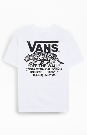 Sneaky T-Shirt