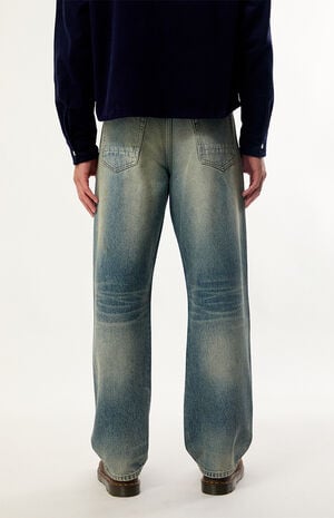 Logan Relaxed Straight Jeans Medium Wash image number 4
