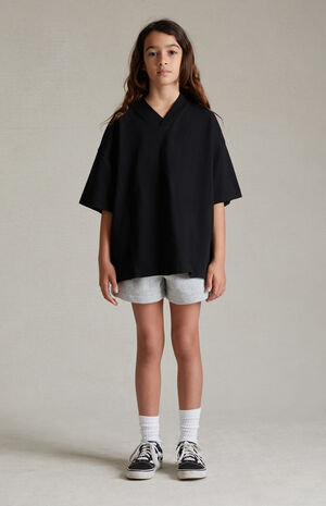 Essentials Jet Black V-Neck T-Shirt image number 6