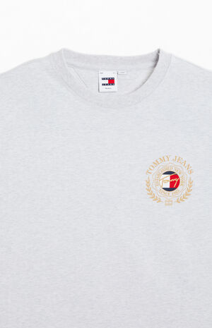 Preppy Explorer Luxe T-Shirt image number 3