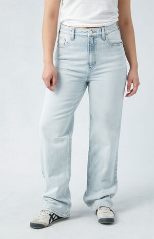 Stretch Light Indigo Curve '90s Boyfriend Jeans image number 1