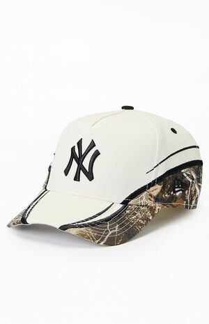 NY Yankees Camo Panel 9FORTY Snapback Hat image number 4