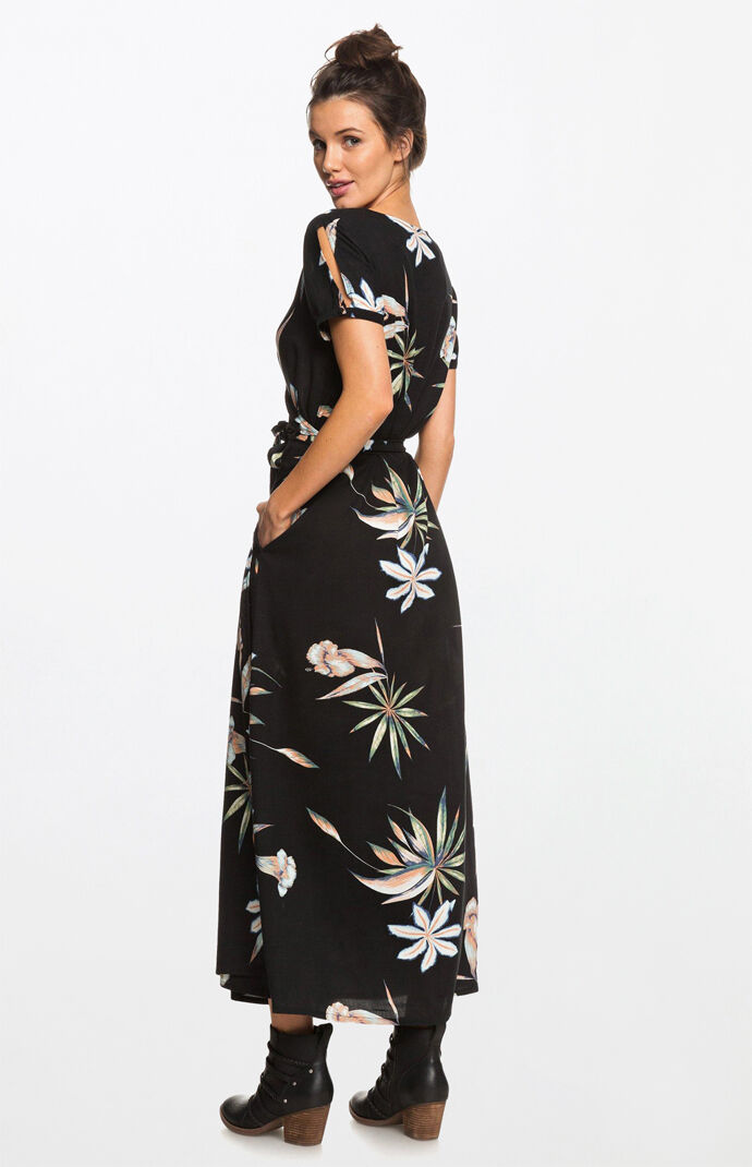 Lotus heart maxi dress 2025