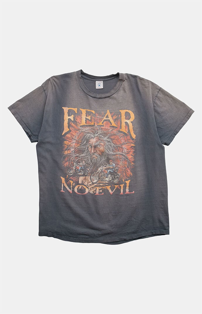PS VINTAGE '90s Fear No Evil Graphic T-Shirt