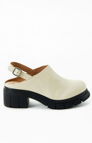 Women's Soft Grunge Platform Clogs image number 1