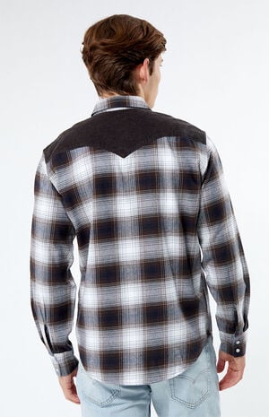 Classic Western Standard Plaid Shirt image number 4