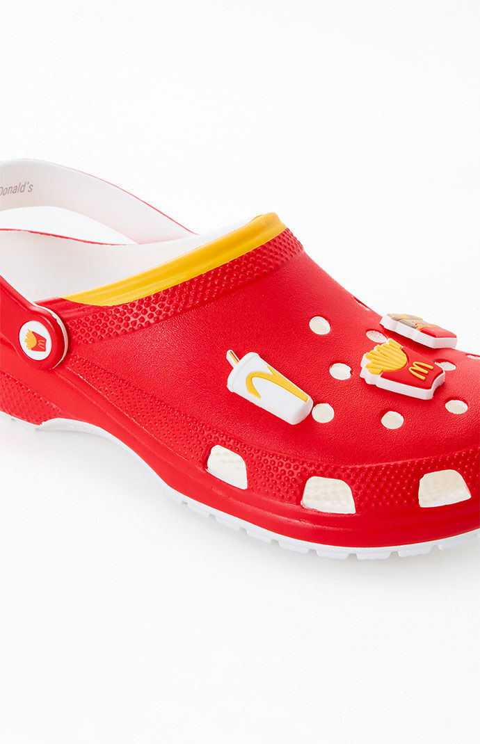 Pacsun crocs store