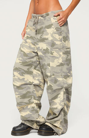 Emzi Baggy Cotton Cargo Pants image number 2