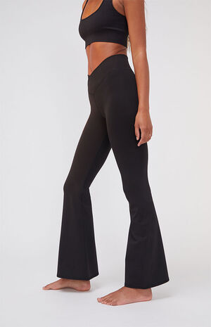 PAC WHISPER Black Active Crossover Flare Yoga Pants image number 4