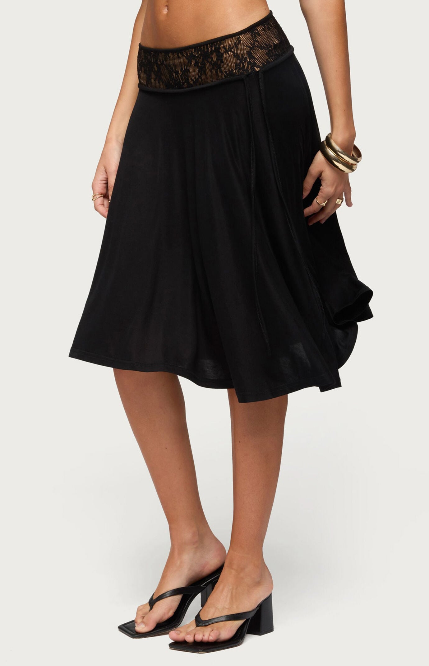 Edikted Winonah Crochet Midi Skirt