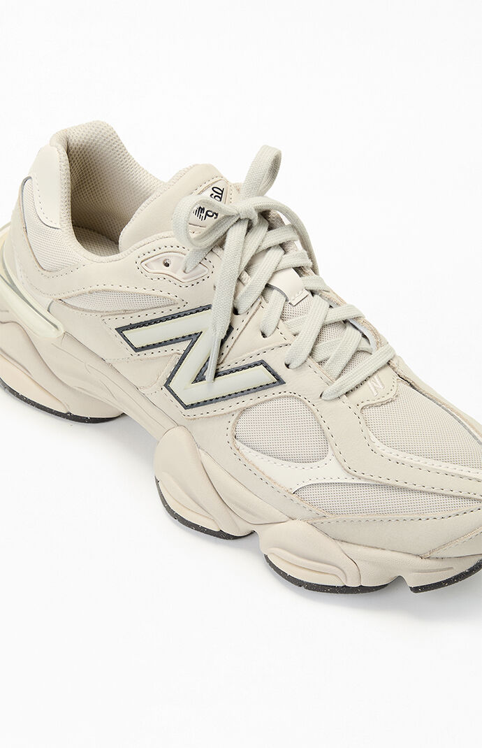 あんページ New Balance Gray 9060 Shoes | Pacsun