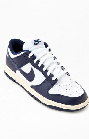 Vintage Navy Dunk Low Shoes image number 6