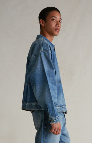 Classic Blue Denim Trucker Jacket image number 3