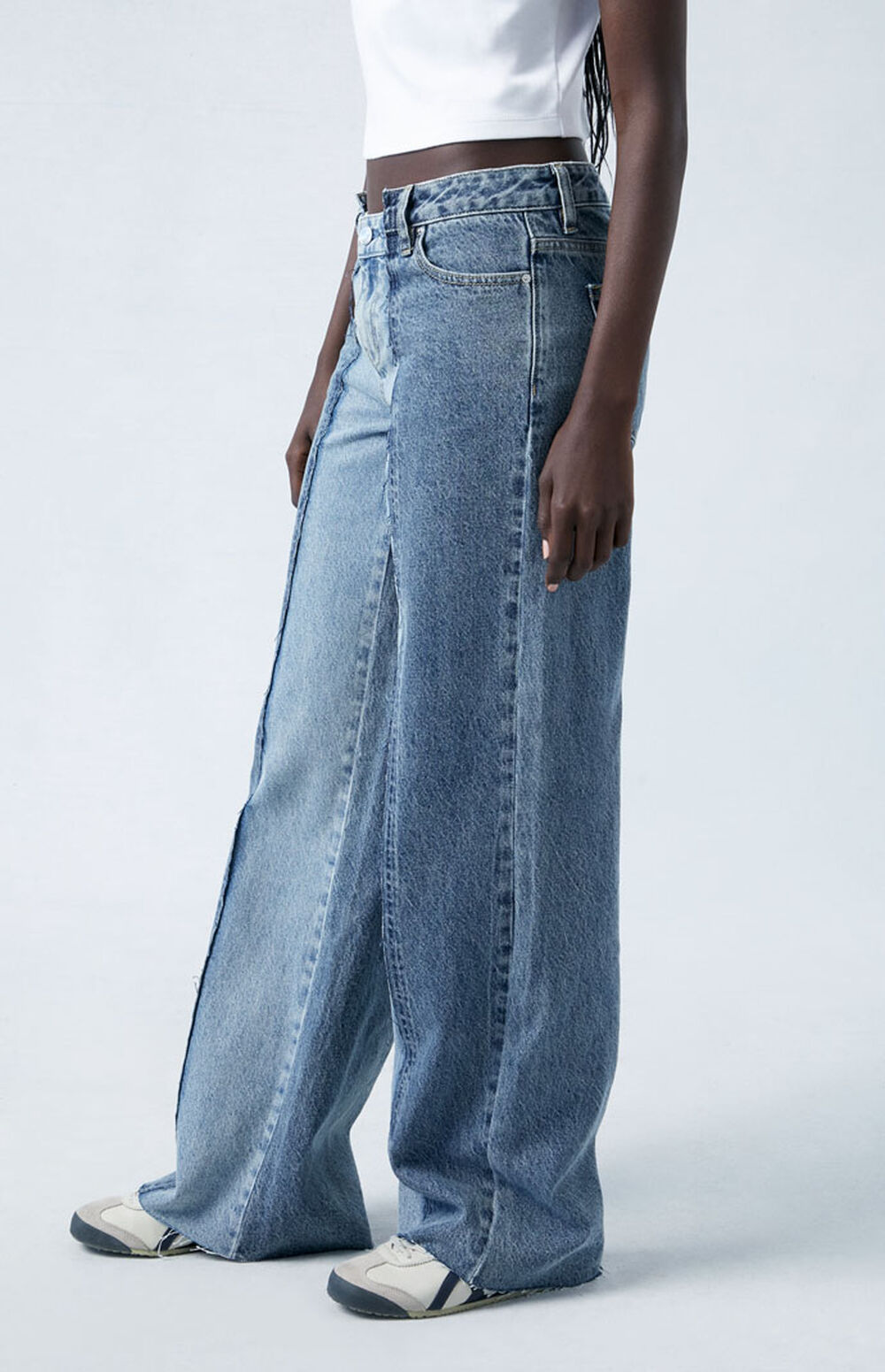Women's Two Tone Baggy Jeans