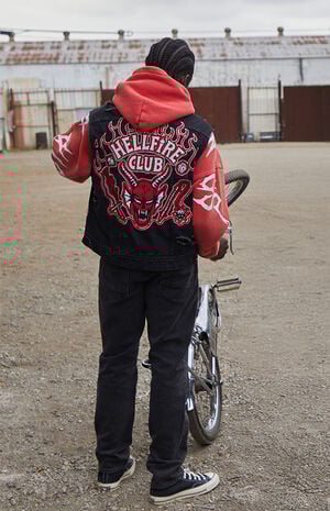 x Stranger Things Dungeon Master Denim Vest image number 1