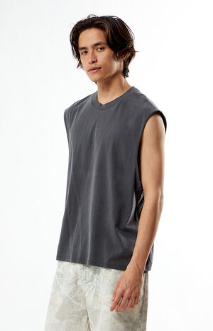 Black Cut Off Muscle T-Shirt image number 2
