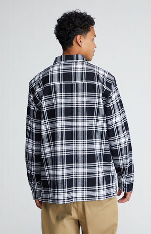 Black & White Plaid Heavyweight Flannel Shirt image number 3