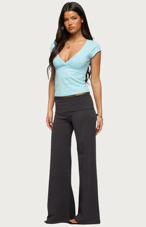 Penelopy Overlap V Neck T-Shirt image number 4