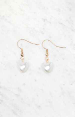 Pearl Heart Earrings image number 1