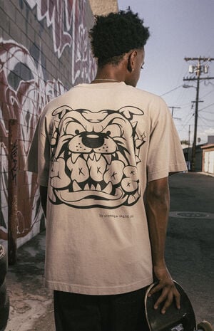 Bulldog T-Shirt image number 1