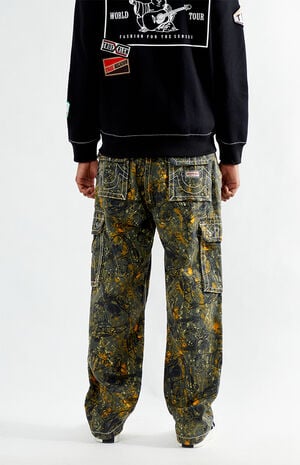 Big T Camo Cargo Baggy Pants image number 3