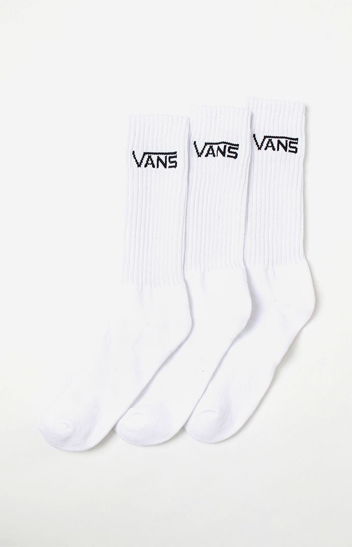 white vans with white nike socks