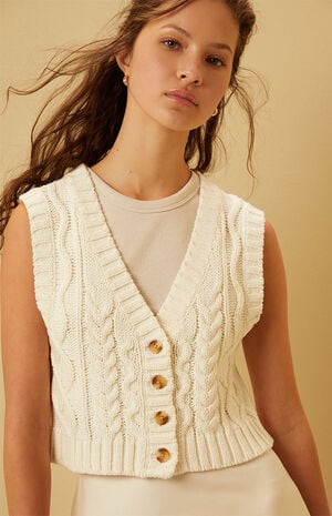 Shrunken Cable Knit Sweater Vest image number 1