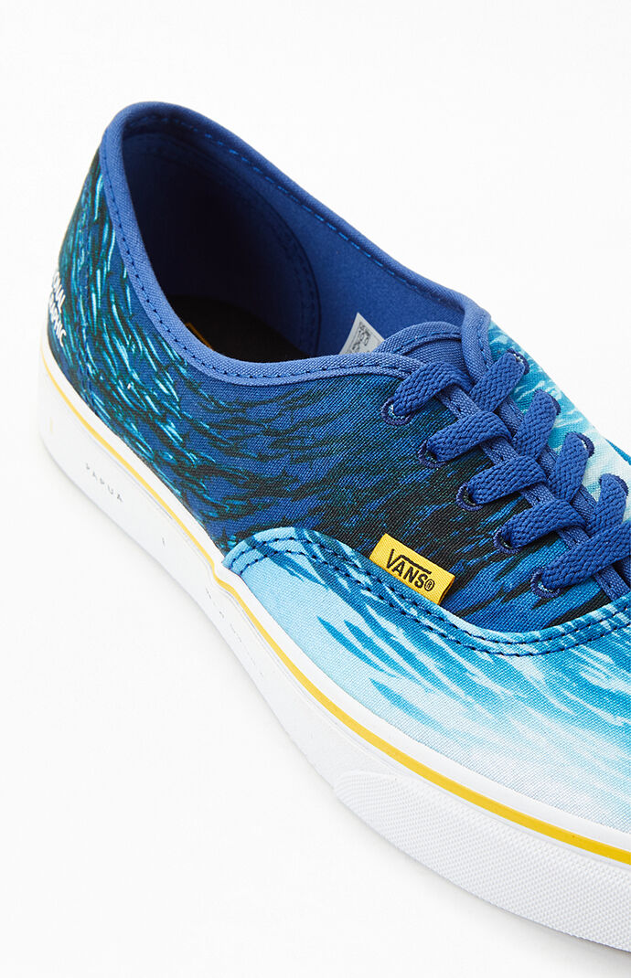 x National Geographic Authentic Shoe