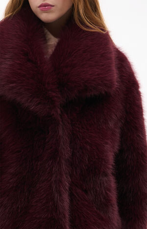 Regina Burgundy Faux Fur Coat image number 5