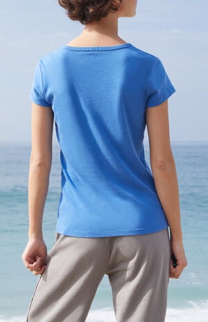 Electric Blue V-Neck Short Sleeve Top image number 4