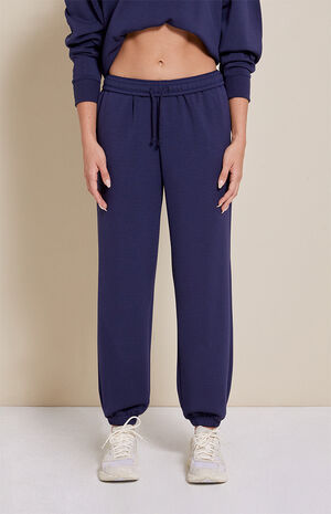 Active Classic Sweatpants image number 2