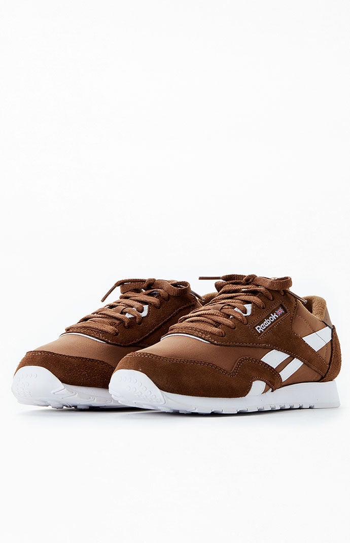 Reebok classic pacsun hot sale