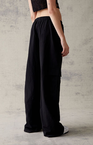 Relaxed Pull On Cargo Pants image number 4