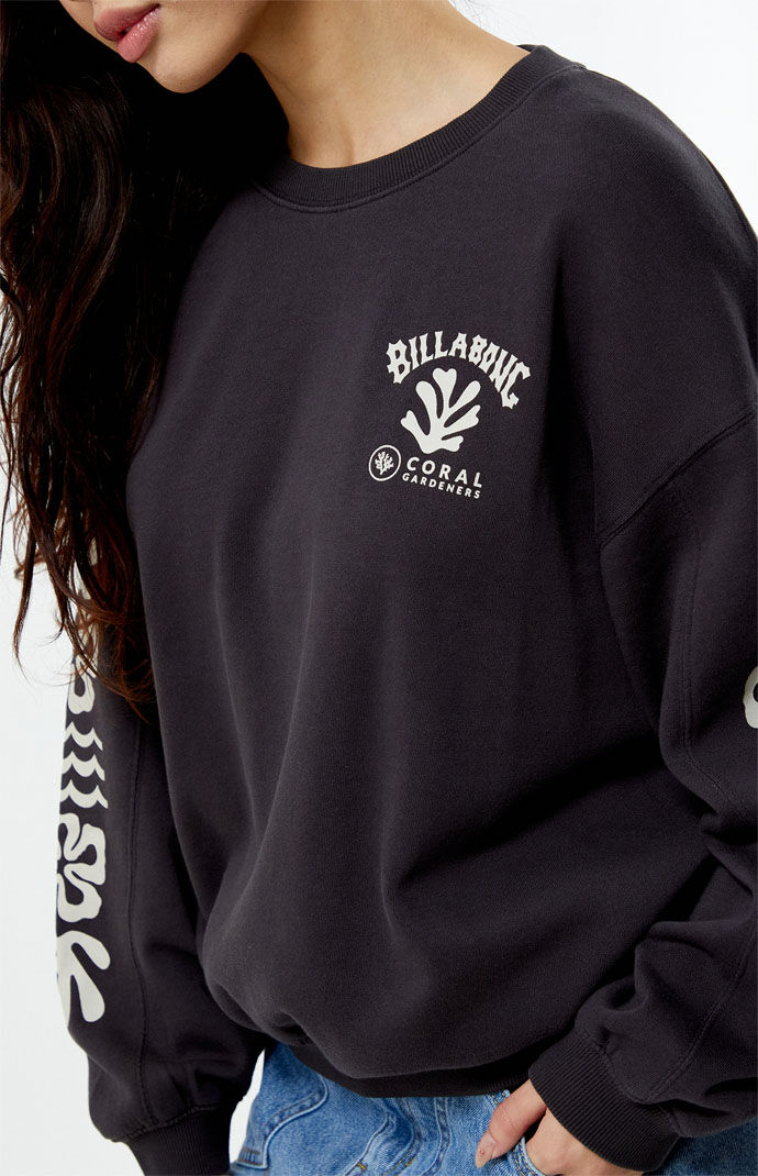 Coral crewneck 2025 sweatshirt