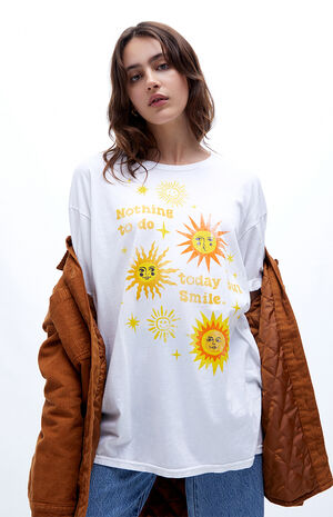 Smiling Suns T-Shirt Smiling Suns T-Shirt image number null