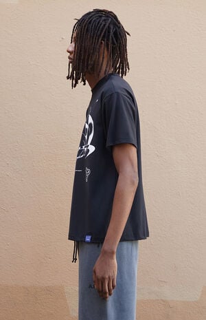 Vintage Wash Heavyweight Circuit Graphic T-Shirt image number 4