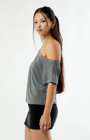 Moxie Off-The-Shoulder Grommet Top image number 3