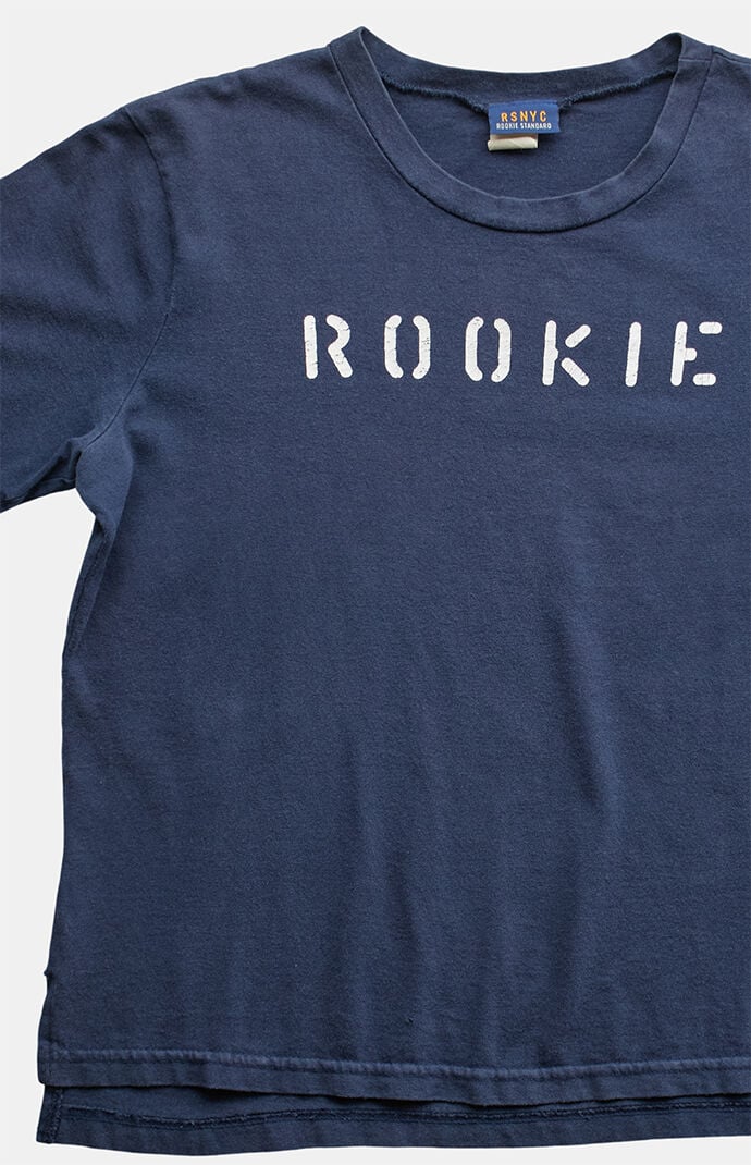 PS VINTAGE 2000s Rookie T-Shirt