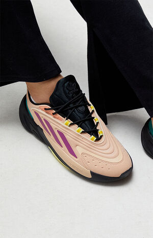 Women's Pink Ozelia Sneakers image number 2