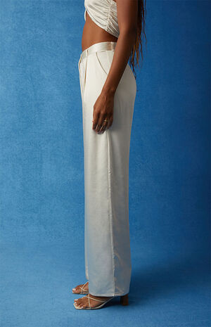 x PacSun Slouchy Boyfriend Trousers image number 3