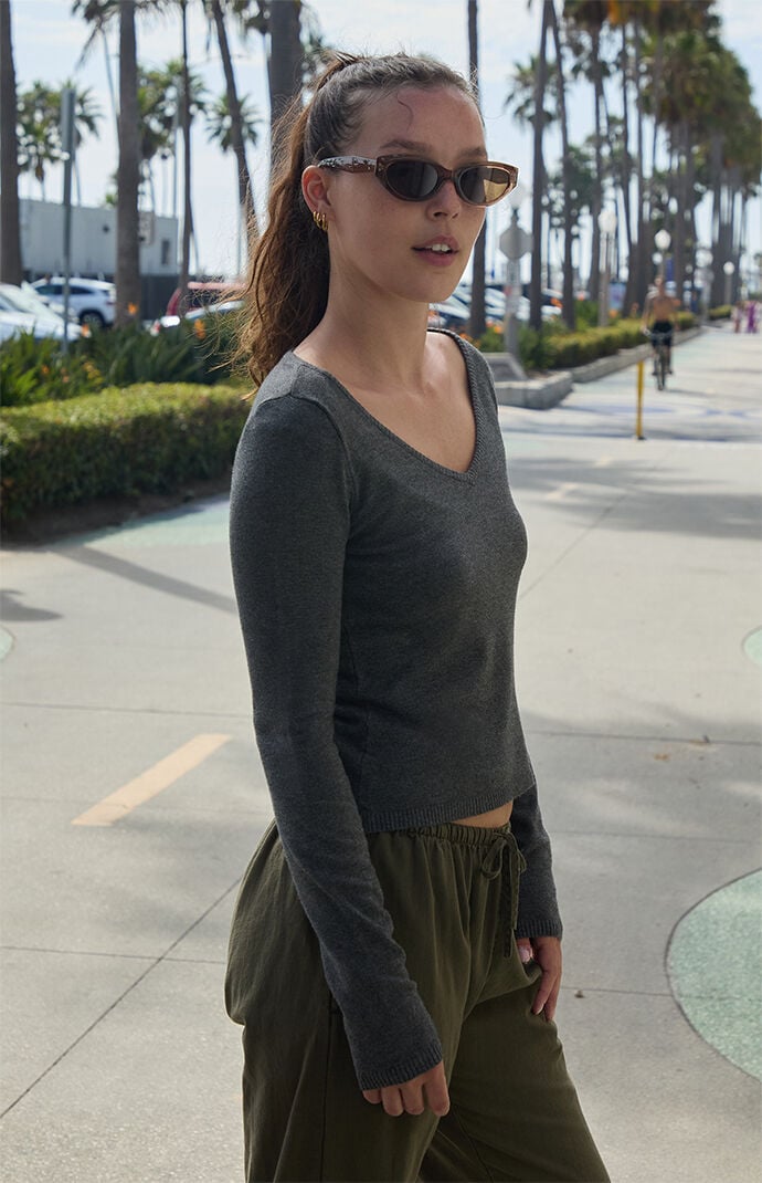 John Galt Gray V-Neck Long Sleeve Sweater Top