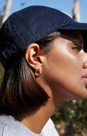 Thick Gold Hoop Earrings image number 1