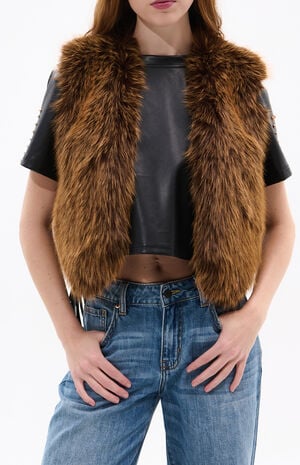 Dedra Brown Faux Fur Vest image number 1