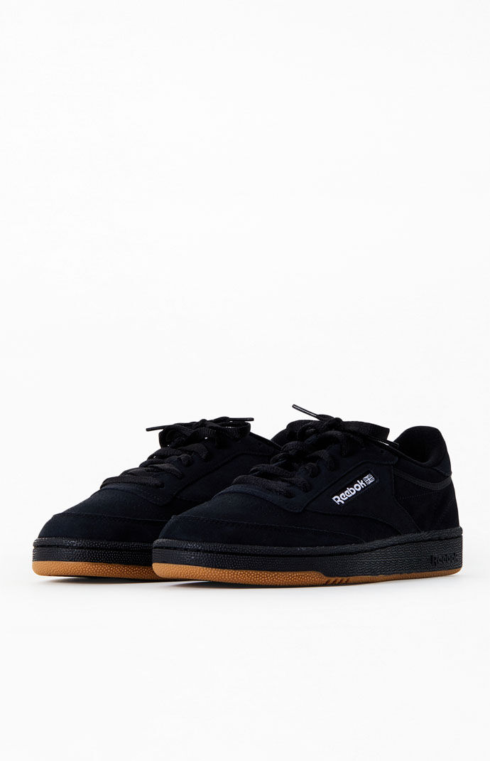 Reebok classic black suede gum sole hot sale