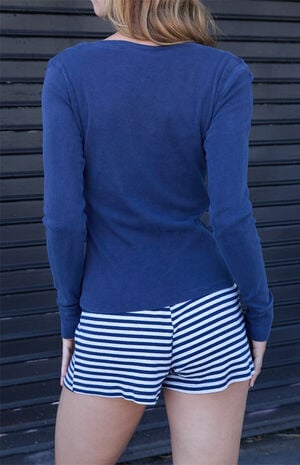 Navy V-Neck Long Sleeve Top image number 3