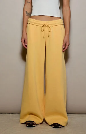 Ultra Soft Fleece Baggy Sweatpants image number 3