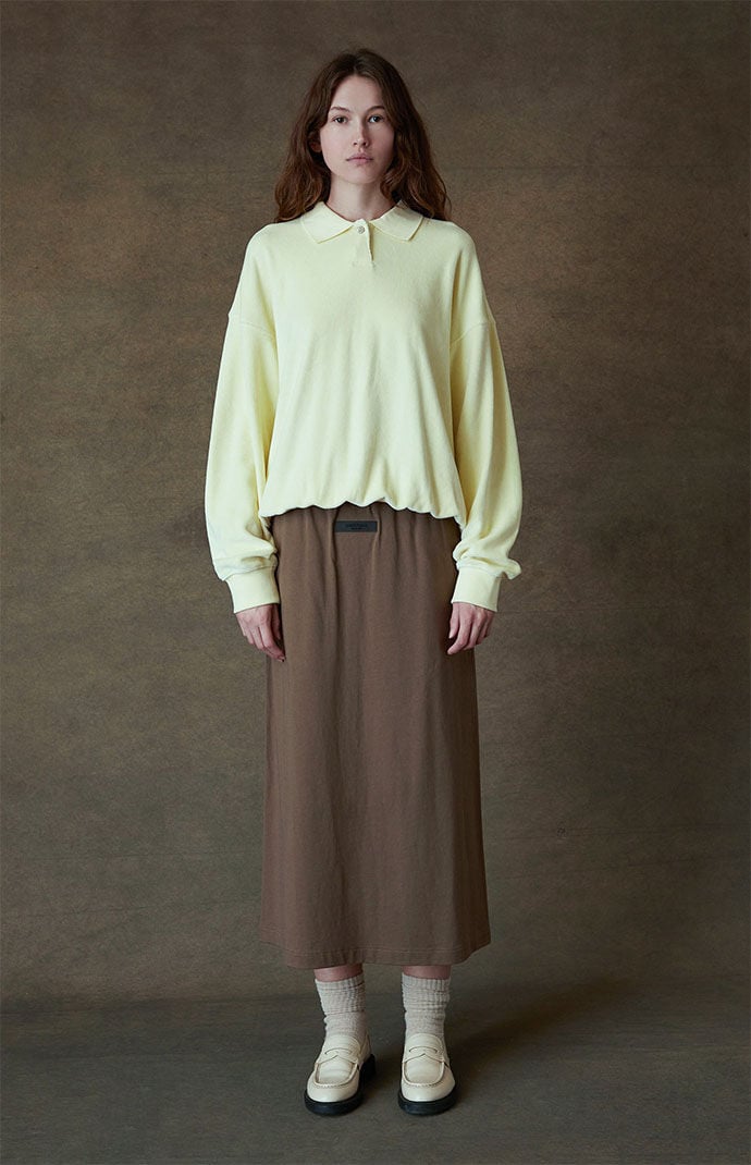 【FOG Essentials】Women's Midlength Skirt Fear of God Essentials Women's Wood Midi Skirt | PacSun