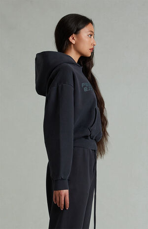 Women's Vintage Black Classic Cropped Hoodie image number 3