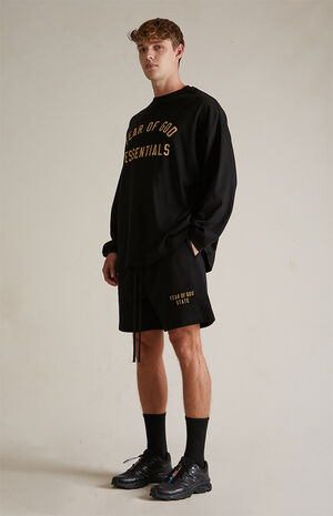 Black Long Sleeve T-Shirt image number 6